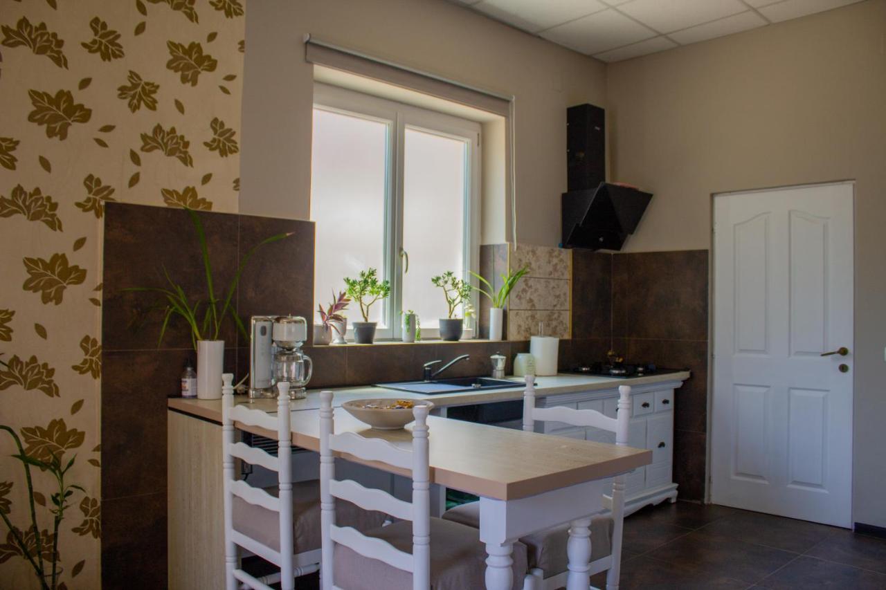 Yox Apartment 1 أرادايا المظهر الخارجي الصورة